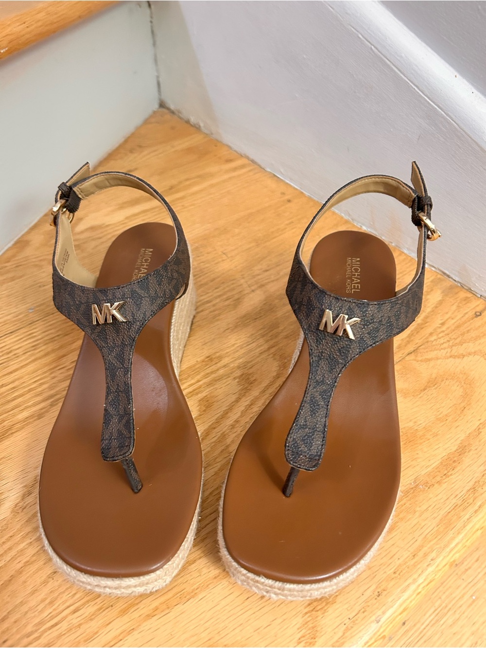 Michael Kors Brown MK Logo Espadrille Wedge Sandals EUC